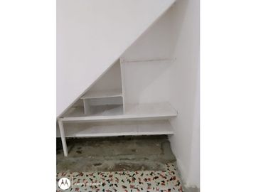 Venta de casa + apartaestudios