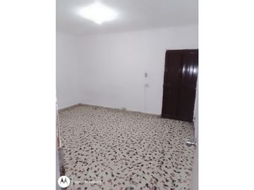 Venta de casa + apartaestudios