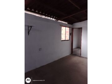 Venta de casa + apartaestudios
