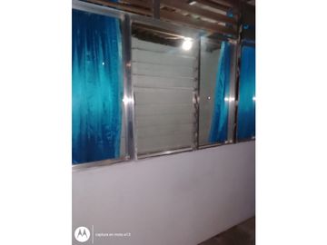 Venta de casa + apartaestudios