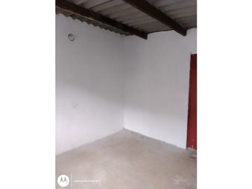 Venta de casa + apartaestudios
