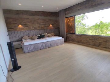 VENTA DE CASA EN CONDOMINIO VA SAN VICENTE, A 5 MIN DE LA AUTOPISTA