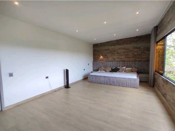 VENTA DE CASA EN CONDOMINIO VA SAN VICENTE, A 5 MIN DE LA AUTOPISTA