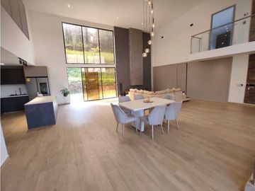 VENTA DE CASA EN CONDOMINIO VA SAN VICENTE, A 5 MIN DE LA AUTOPISTA