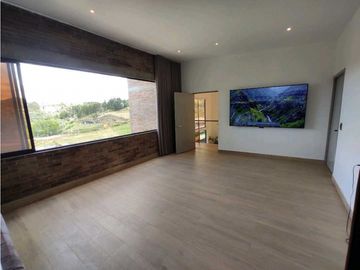 VENTA DE CASA EN CONDOMINIO VA SAN VICENTE, A 5 MIN DE LA AUTOPISTA