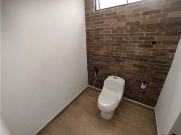 VENTA DE CASA EN CONDOMINIO VA SAN VICENTE, A 5 MIN DE LA AUTOPISTA