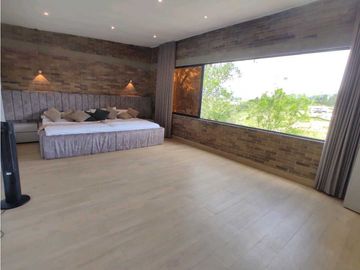 VENTA DE CASA EN CONDOMINIO VA SAN VICENTE, A 5 MIN DE LA AUTOPISTA
