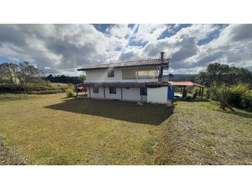 CASA FINCA EN VENTA SAN VICENTE