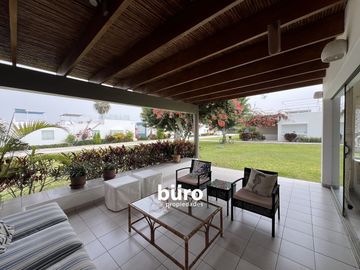HERMOSA CASA DE PLAYA EN VENTA, PALABRITAS ASIA