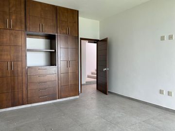 Casa en Fraccionamiento Burgos Bugambilias