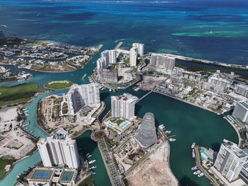 Departamento en  Venta/Renta en Aria Puerto Cancún 2 Recámaras