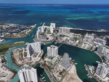 Departamento en  Venta/Renta en Aria Puerto Cancún 2 Recámaras