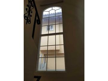 VENDO HERMOSO DUPLEX EN QUINTAS REAES(villa zaita)
