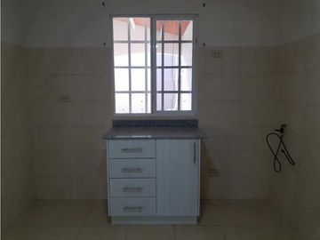 VENDO HERMOSO DUPLEX EN QUINTAS REAES(villa zaita)