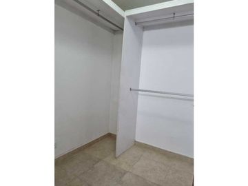 VENDO VICTORIA HILLS
