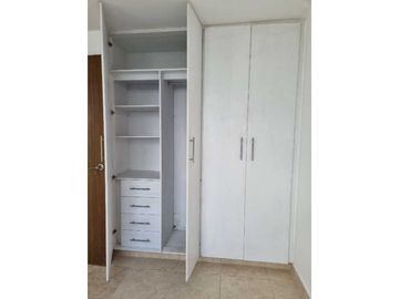 VENDO VICTORIA HILLS