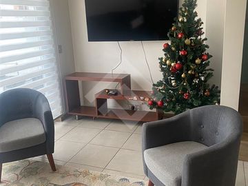 Casa en Venta en Av. El Rosal con Cordillera de la costa (Condominio TownHouse Maipu)