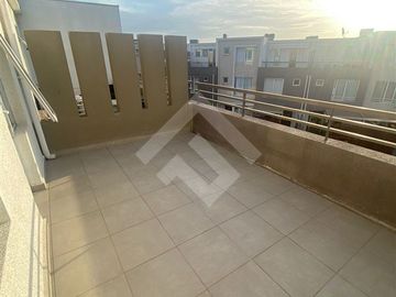 Casa en Venta en Av. El Rosal con Cordillera de la costa (Condominio TownHouse Maipu)