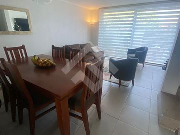 Casa en Venta en Av. El Rosal con Cordillera de la costa (Condominio TownHouse Maipu)