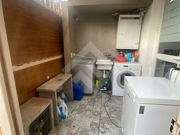 Casa en Venta en Av. El Rosal con Cordillera de la costa (Condominio TownHouse Maipu)