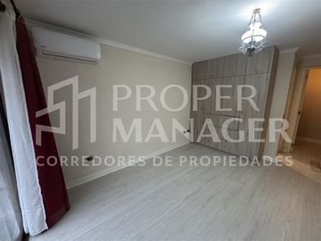 Casa en Venta en Amplia Casa 4D-4B 130m2 + Terraza + Bodega