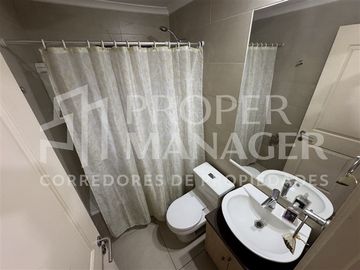 Casa en Venta en Amplia Casa 4D-4B 130m2 + Terraza + Bodega
