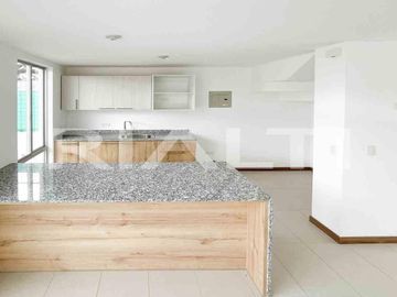 Casa en venta a estrenar, crédito VIP, sector TUMBACO