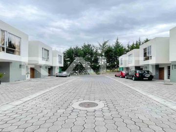 Casa en venta a estrenar, crédito VIP, sector TUMBACO