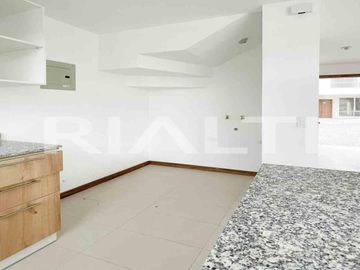 Casa en venta a estrenar, crédito VIP, sector TUMBACO