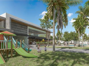 Casa de 3 recámaras con alberca en privada residencial al norte de Mérida