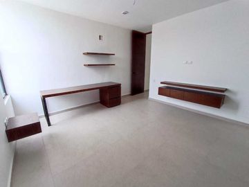 Townhouse de 2 recámaras en Xcanatún