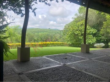 Se vende Finca en Tehuixtla Morelos.- Conoce la naturaleza de Morelos.-