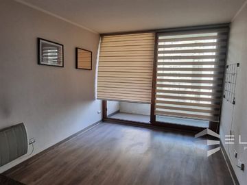 Departamento En Venta De 2 Dorm. En Santiago
