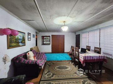 Casa En Venta De 3 Dorm. En Villa Alemana