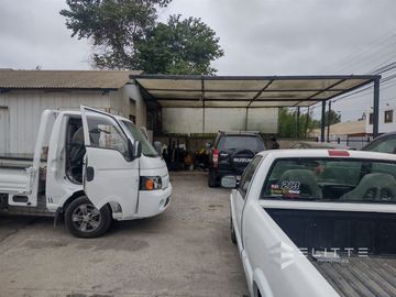Vendo Terreno Villa Alemana, Esquina Con Casa Y Taller Mec.