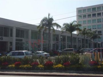 ¡Oportunidad Única de Renta en Corporativo DD 1000 Tres, Cuernavaca!