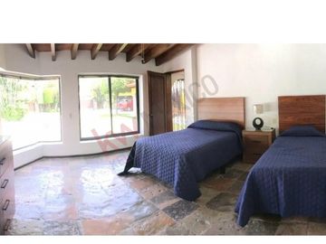Renta de casa recién remodelada y amueblada en Sumiya!!