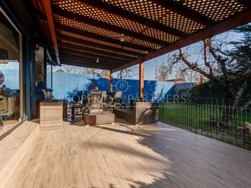 Hermosa casa en Lo Herrera