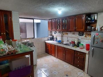Venta Casa Quitumbe Aymesa  353.33m2