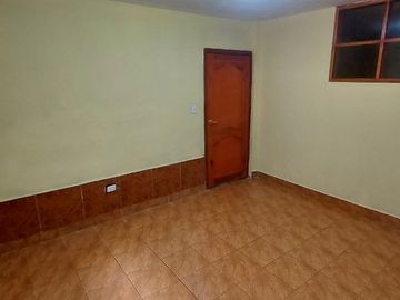 Venta Casa Quitumbe Aymesa  353.33m2