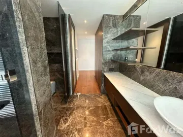 3 Bedroom Penthouse at 185 Rajadamri
