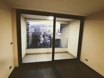 Departamento En Venta 1D 1B 1E 1Bod En Las Condes