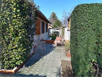 Casa 4D + 2B + 2E en Villa Macul