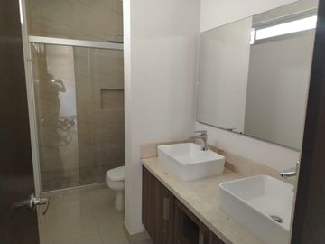 CASA EN VENTA EN COND. EXCLUSIVO BELONA MANZANILLO COLIMA