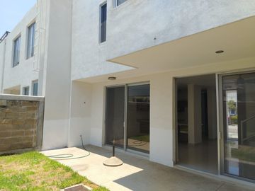 CASA EN VENTA EN COND. EXCLUSIVO BELONA MANZANILLO COLIMA