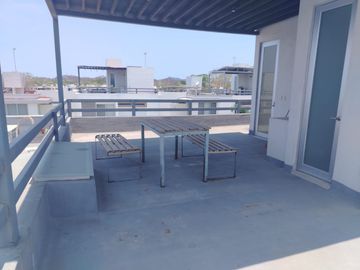 CASA EN VENTA EN COND. EXCLUSIVO BELONA MANZANILLO COLIMA