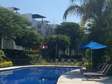 Casa en Venta en Tequesquitengo Club Naútico Teques  C.P. 62915