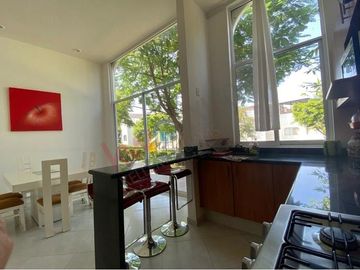 Casa en Venta en Tequesquitengo Club Naútico Teques  C.P. 62915