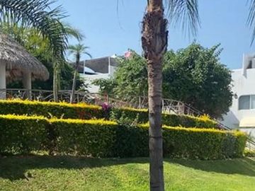 Casa en Venta en Tequesquitengo Club Naútico Teques  C.P. 62915