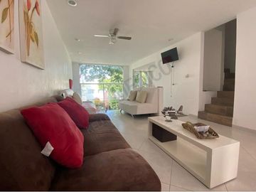 Casa en Venta en Tequesquitengo Club Naútico Teques  C.P. 62915